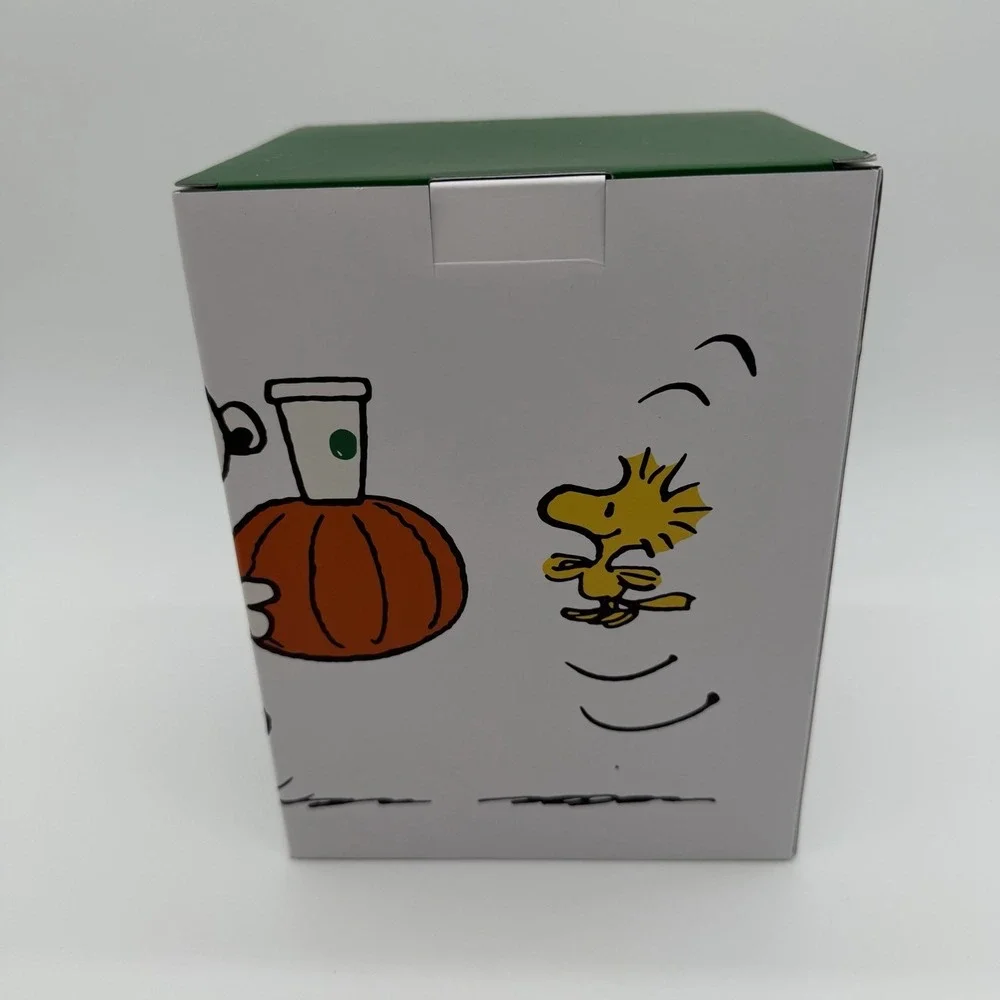 Starbucks Peanuts Snoopy Barista Plush w/ Green Apron 2026 IN HAND NIB